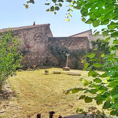 בית נופש L'hirondelle Des Sarments *